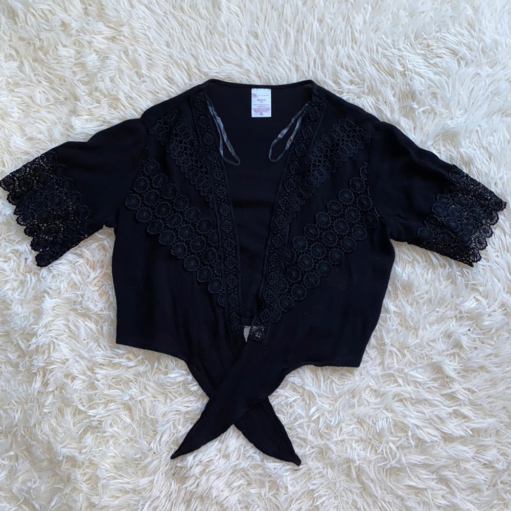 Tie Front Black Top